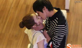 男人女人亲嘴视频,揭秘男女亲密瞬间视频背后的故事